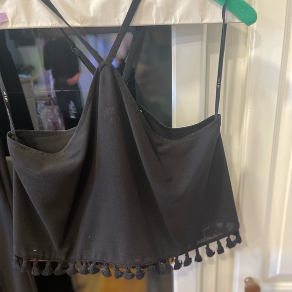 Ali & Jay 2 piece Halter and Culotte Pants - Picture 10 of 10